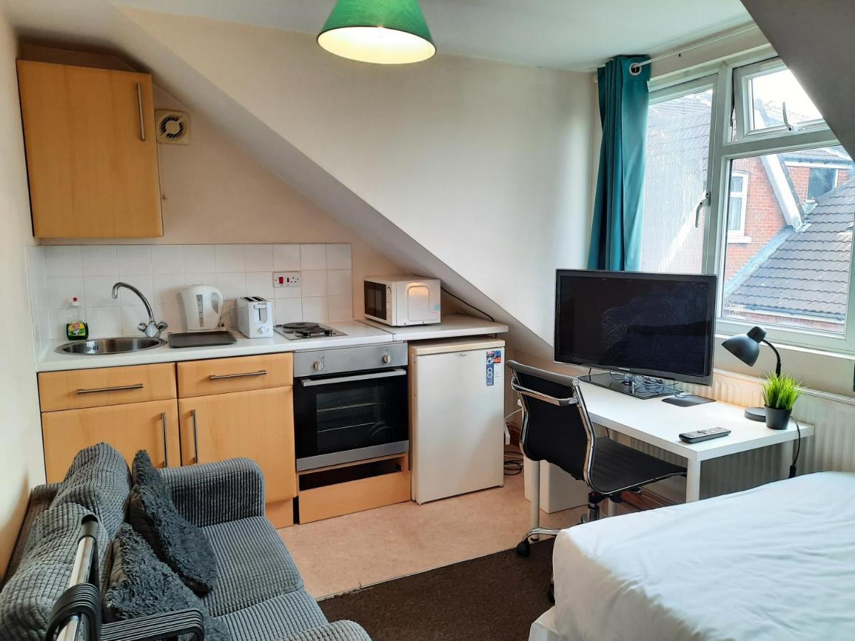 Addenro Apartments Southampton Dış mekan fotoğraf